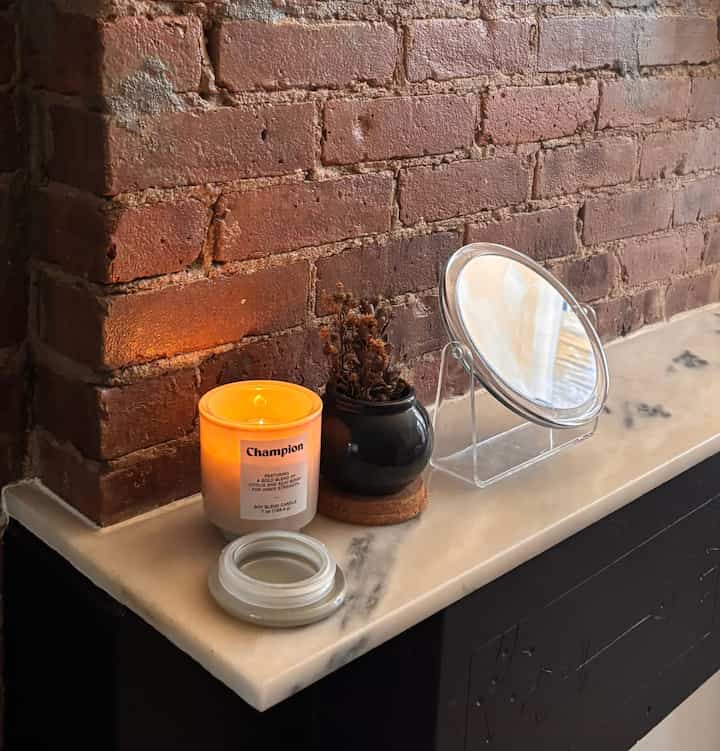 Our space is a blended representation of our individual styles.

Sharing an apartment with my boyfriend, means collaboration. We have similar hobbies which makes things way easier, and we both also love collecting knick knacks, and displaying art. 
We always have to work together to figure out how our individual decor items can also work together. In a way that doesn’t overwhelm, or cluttler our space. 

 #boygirlapartment #coasters #candle #vanitymirror #moderninterior #biophiliac