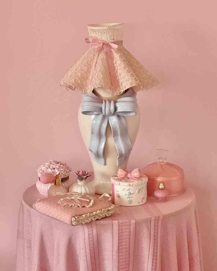 A darling little bedside setup 🎀🩵 #pink #bedroom #vintage #bowlamp #shabbychic 