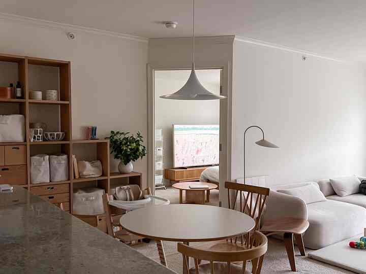 Finally, a clean and tidy living room🫧🧹

#livingroominterior #livingroom #beige #beigeinterior #beigetone #wood #WoodInterior #woodenfurniture #woodeninterior #lightingstand #lightinginterior 