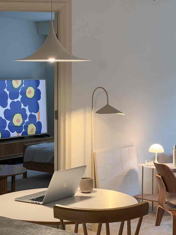 Let's illuminate the entire house✨

#lamp #lightingstand #lightinginterior #livingroominterior #livingroom 