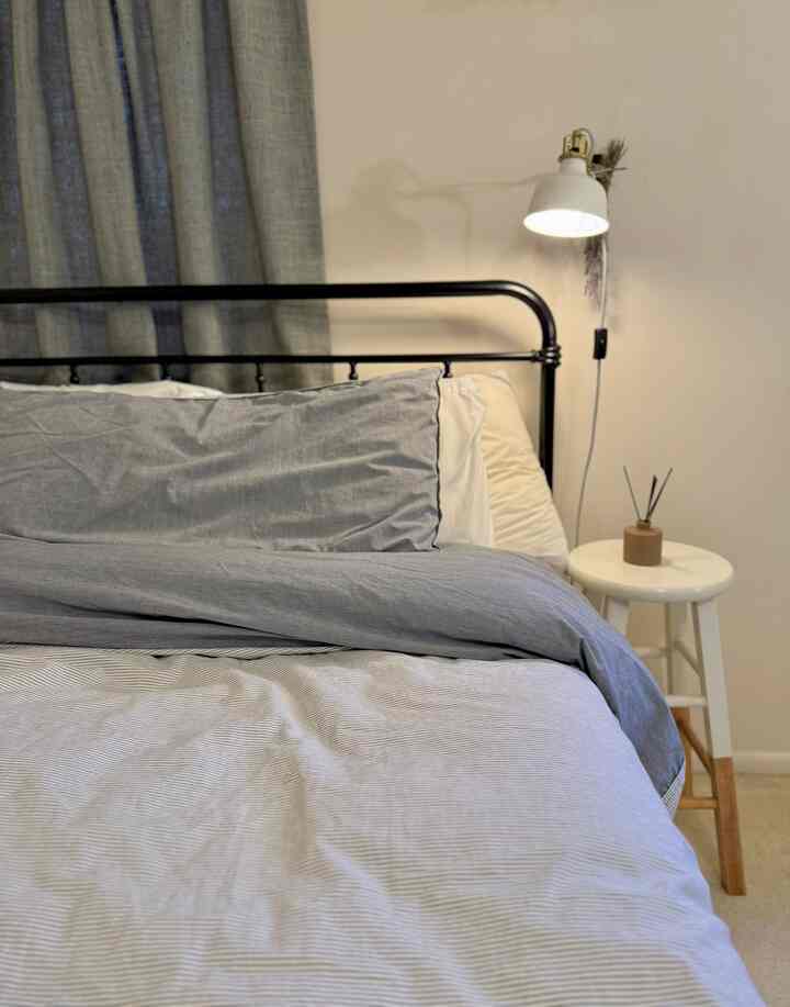 My second guestroom has a grey mood. 
#grey #guestroom #bed #bedroom #metalbedframe #modern #warm #cozy 