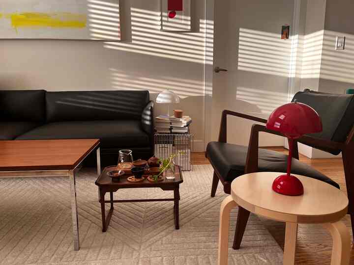 Tea time this morning. I love thus little soban I brought back from Korea. #livingroominterior #livingroom #livingroomtable #teatable #teatable #homecafe