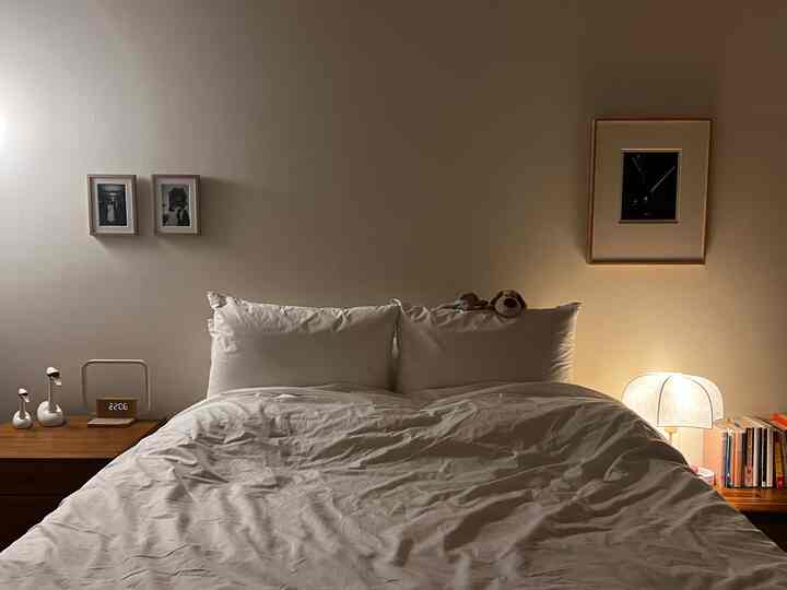 Freshly wahed sheets and duvet cover! Nothing beats white pristine bedding! #bedroom #bedroominterior #bedroomdecor #beddinginterior #beddingset #beddingchange #beddingfornewlyweds #Beddingrecommendations 