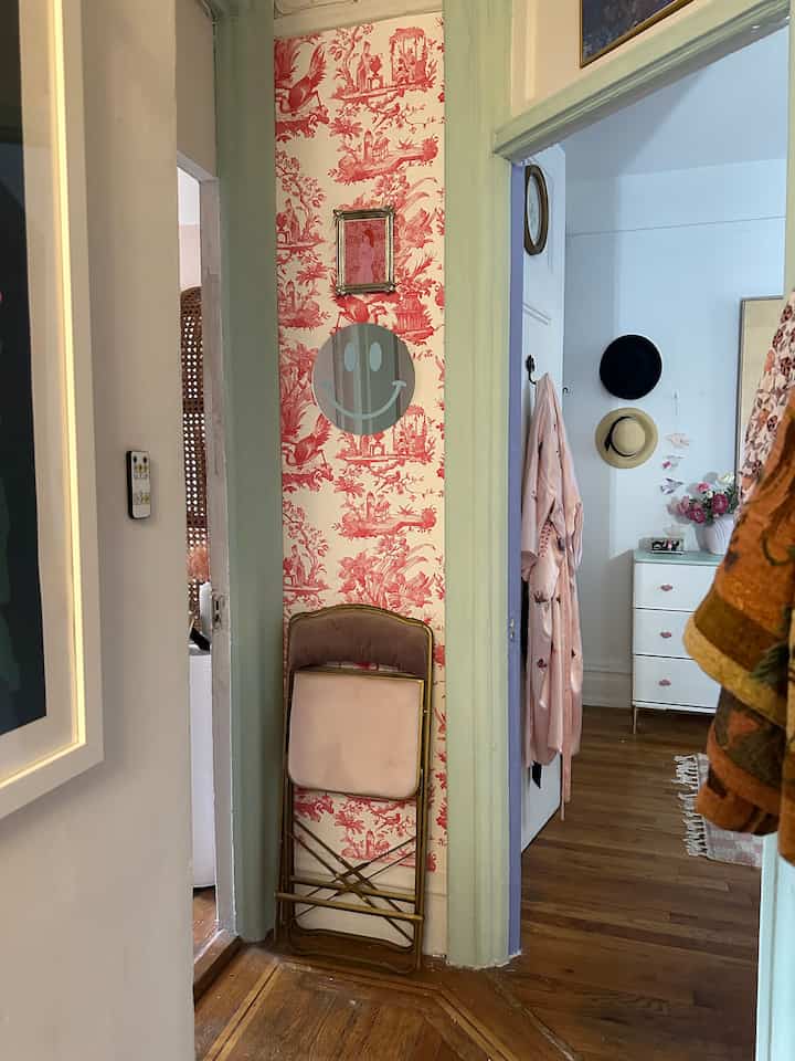 <span data-sheets-root="1" style="color: rgb(0, 0, 0); letter-spacing: normal; font-size: 10pt; font-family: Arial;">I put decorative strip on this narrow section in my hallway to add a glimpse of fun, and it makes me so happy :) I also reupholstered these vintage folding chairs I found on the street! #maximalism #colorful #colorfulinterior #eclectic #maximalist</span>