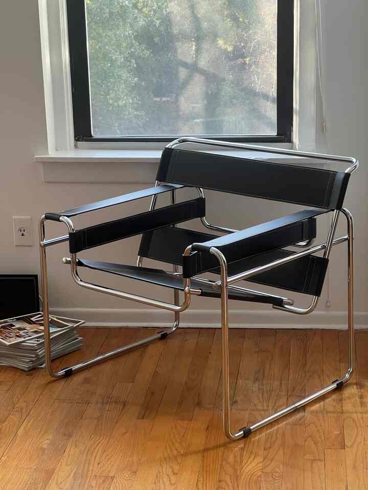 Obsessed with this vassily chair dupe from home depot  #dupe #apartmentinterior #livingroomsinpo