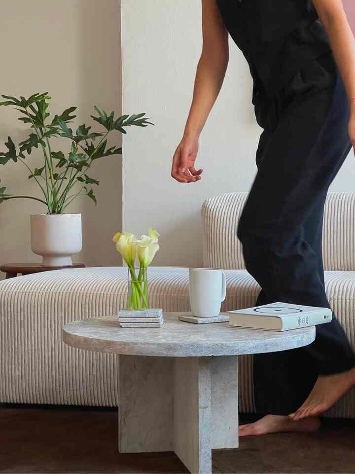 My favorite corner of my home #livingroom #stylingtip #apartmentinspo