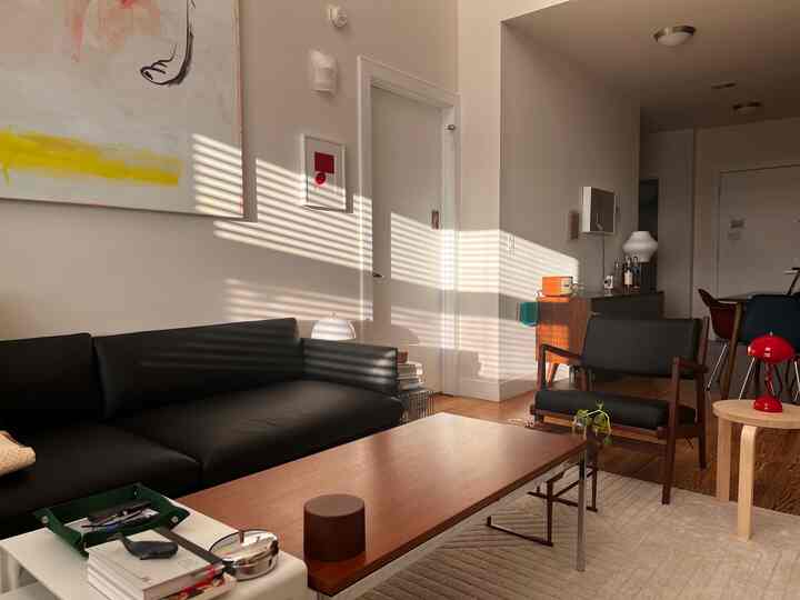 Warm and relaxing rays of afternoon sun. Favorite time of the day.
#warmhouse #warm #warmfeeling #warmth #cozy #happiness 