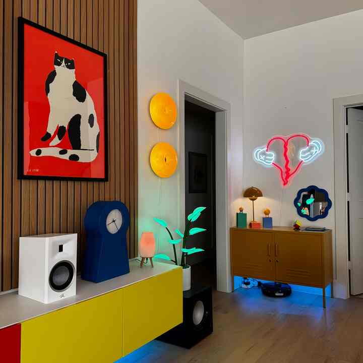 <span data-sheets-root="1" style="color: rgb(0, 0, 0); letter-spacing: normal; font-size: 10pt; font-family: Arial;">This corner is really bright and cheerful with the wall mounted IKEA varmblixt lamps. #maximalist #colorfulinterior #FlowerpotLamp #lamp #IKEA</span>