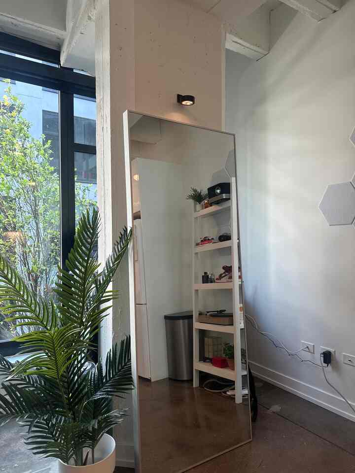 shelf details >>> #minimal #modern #apartmentinterior #smallhouseinterior 