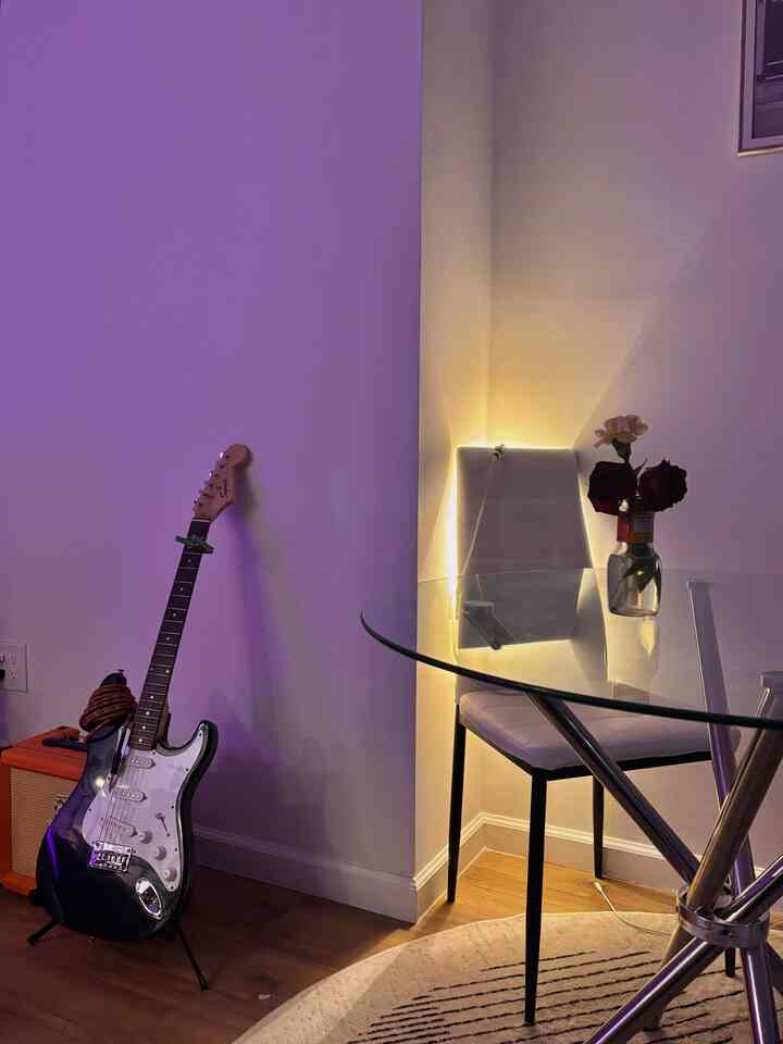 Our night ambience 🌃


#ambiancelighting #apartmentinterior #newyork #apartment #modern 