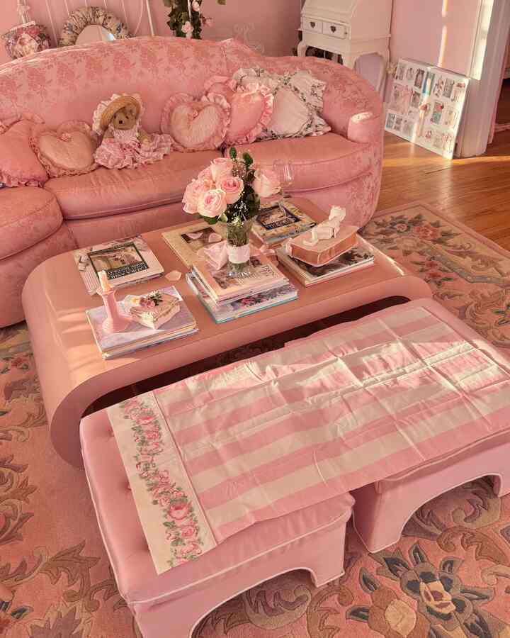 I just got some new pillowcases and I just love a pink and white stripe. There’s something so whimsical about this print. 🌸🌸🌸 #pink #vintage #retro #shabbychic #girly ￼