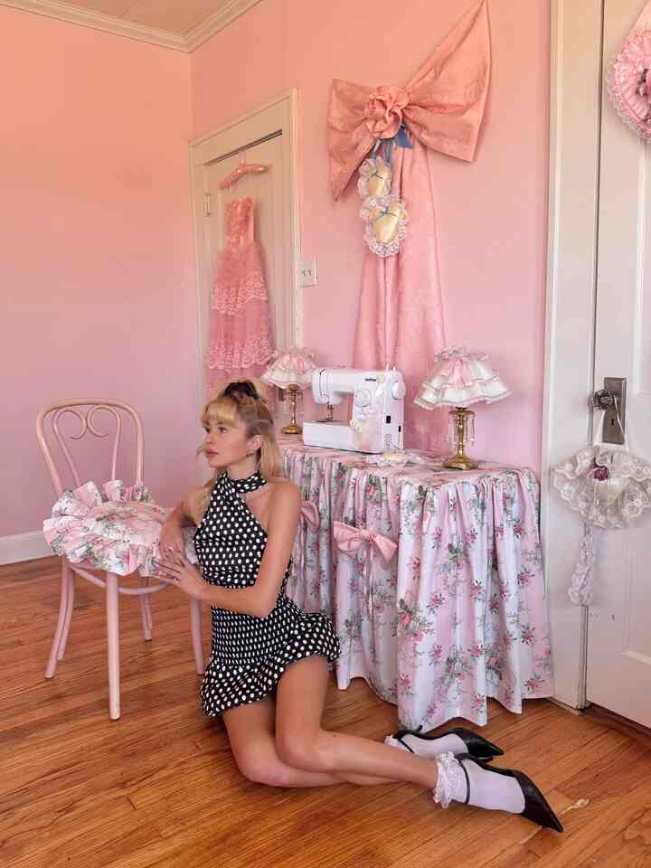 My new handmade ruffle table skirt for my sewing table ~ Laura Ashley was my biggest inspiration. Moved it into my bedroom for pictures because the spot has the best natural lighting in our house ✨￼￼🎀🌸💕 #pink #shabbychic #coquette #bedroom #ruffles #floralpattern 