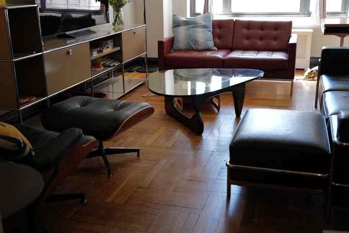 I added this sky-blue pillow! 🧢

#pillow #decoratingtips #decoration 