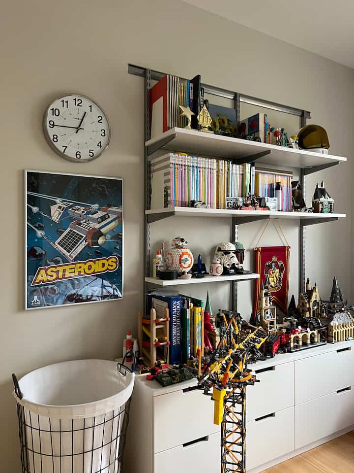 Tagged posts featuring White Elfa Décor Bookshelf 2