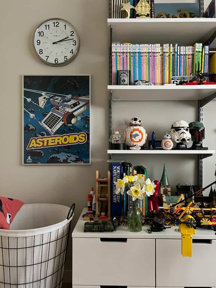 Tagged posts featuring White Elfa Décor Bookshelf 1