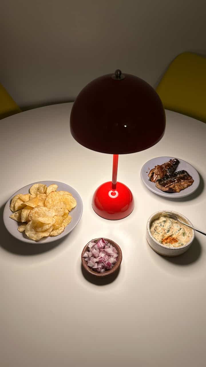 Quick and yummy tinned fish appetizer 😋🐟🌶️
#cooking #hosting #moderneclectic 