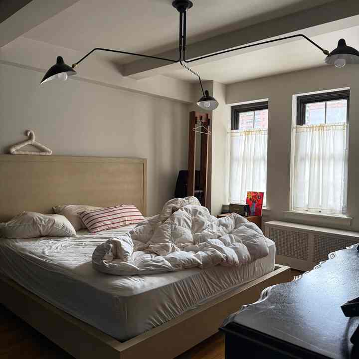 CLEANING DAY 🪴

#bedroominterior #bedroom #bedroomheadwallinterior 