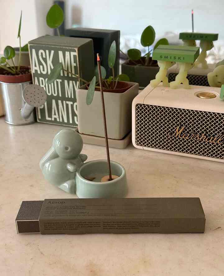 Aesop incense always makes my house smell calm and temple-like. Im using a small tealight candle holder as a substitue incense holder/ash catcher :) Perfect for a rainy & lazy Saturday 
#incense #weekend 