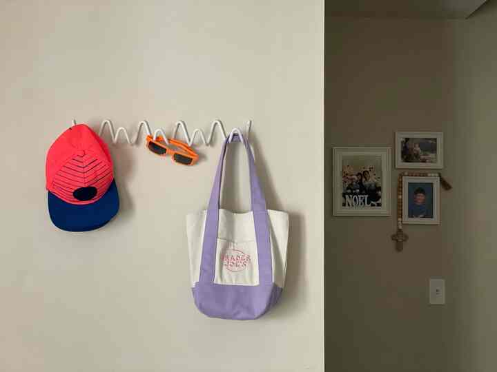 リビングルームの壁のデコレーション🩶

#リビングルーム #walllight #minimalist