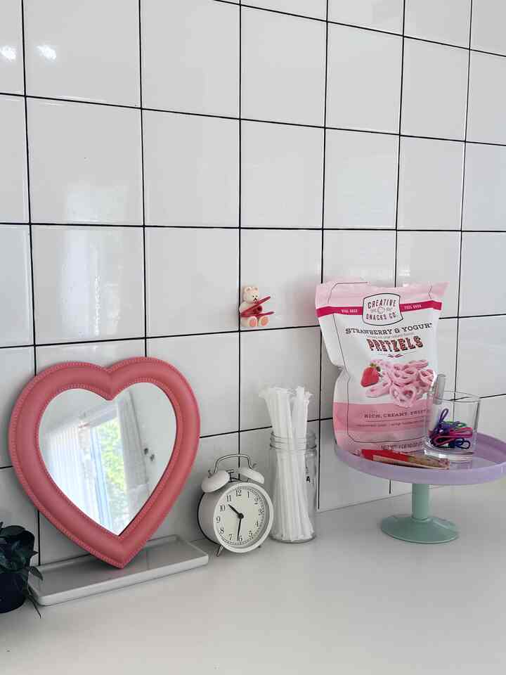 💜 I tried to reposition the items little by little, 
I love mixmatch ˚₊·—̳͟͞͞

#foodstand #plate #hay #amazon #ikea