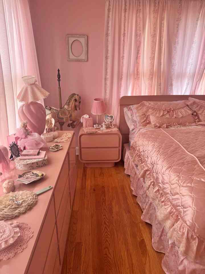 Still deciding on the style of curtains that I want to make in here, but I put up these pink sheer curtains for now! They help filter light while also still keeping a lot of the natural light in here. #pink #bedroom #curtain #princess #vintage 