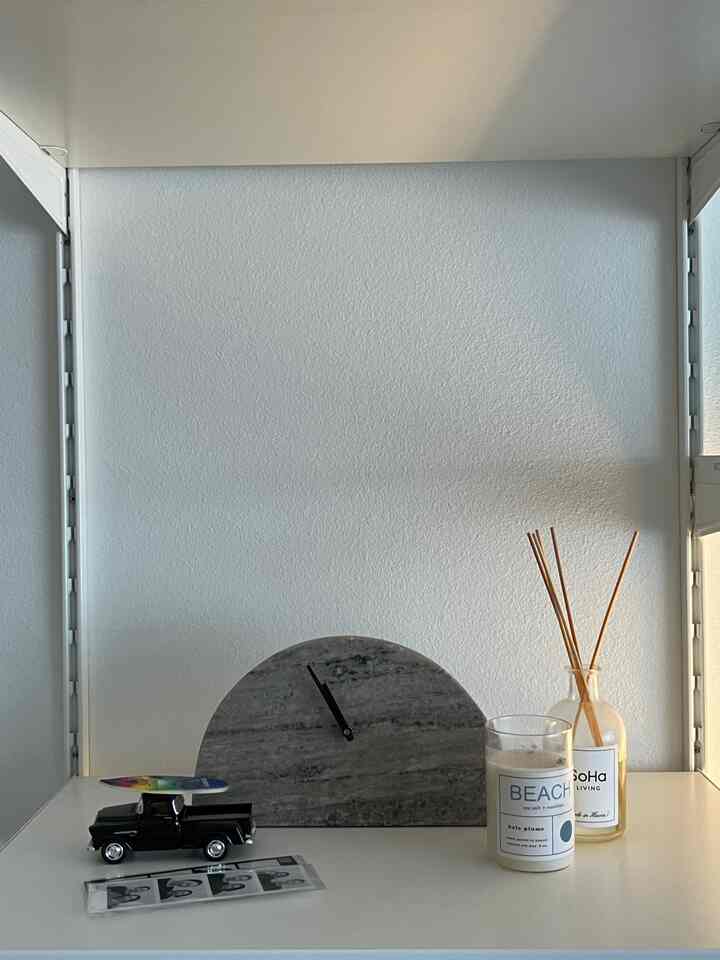 This Aloha diffuser from Hawai‘i smells so good — and it lasts a whole year! 🌺 Total win for scent and style. #homescents #alohavibes #diffuserlove #cozyhome #homedetails #islandinspired #simpleliving #homeinspo #longlasting #hawaiivibes