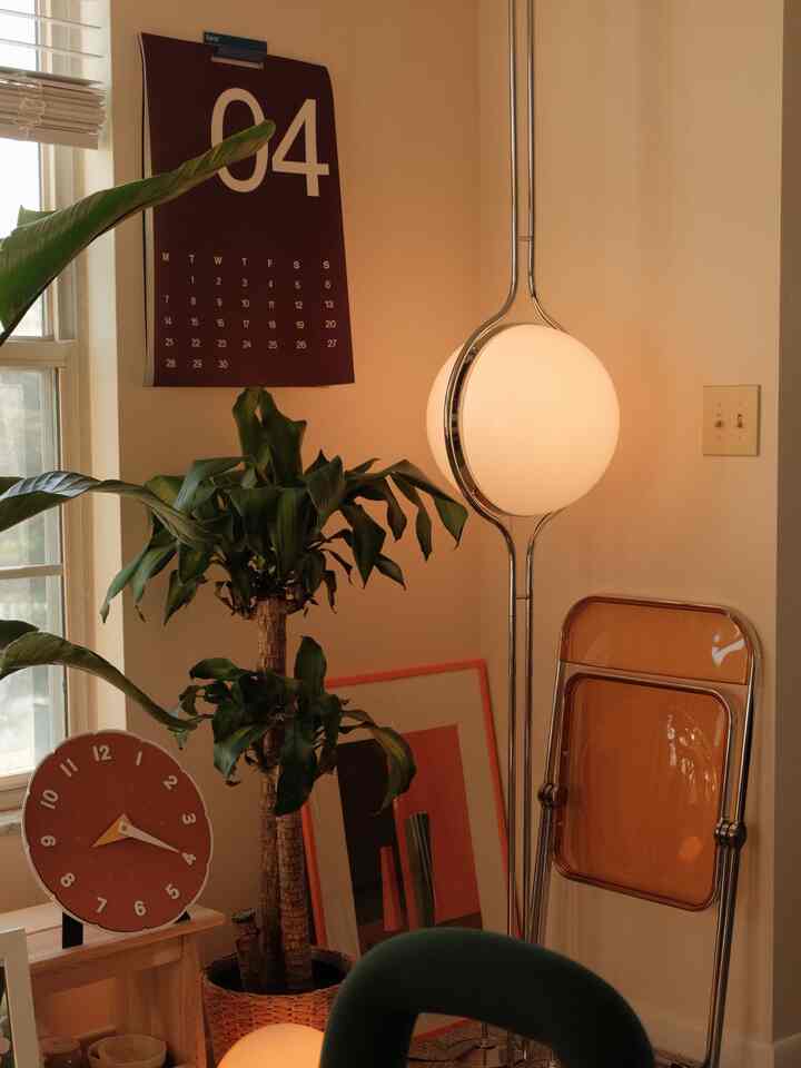 Corners of my home 🫶🏼☺️

#cornerphotozone #corner #diningarea #diningroom