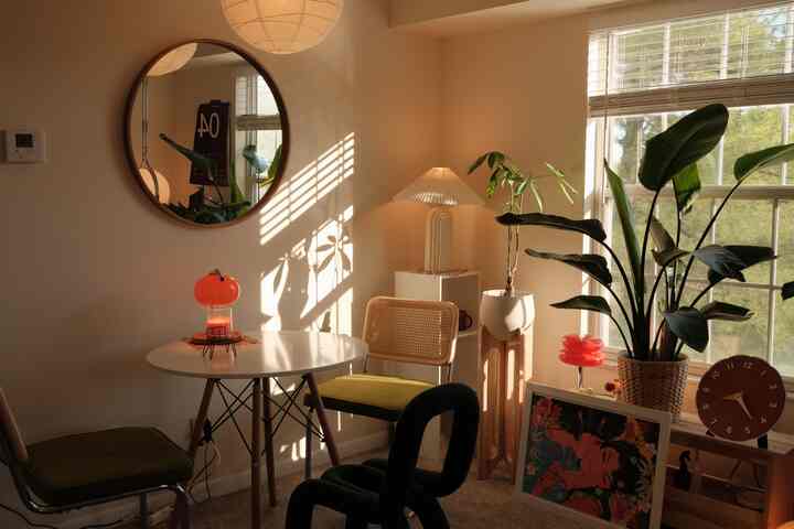 Sunny landscape captures ☺️☀️

#landscape #sunnyinterior #sunlight #warmdining