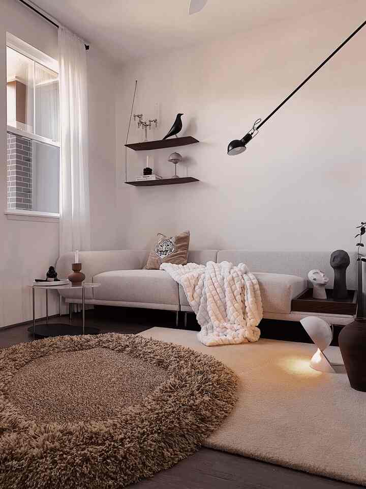 Japandi style living room interior 


#japandi #minimal #livingroom #livingroominterior #livingroomdecoration #lamp #lighting #lightinginterior #moodlight #rug #blanket #sidetable #candleholder #incenseholder #marbletray #cushion #shelf #shelfdecor 