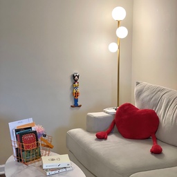 April Reads 📚
#book #minimalliving #hearts #minimalist 