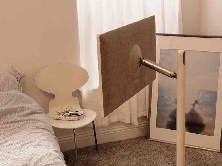 Changing up the bed linen as the weather’s getting hotter in Texas ☀️☀️ #bedroom
#kuhnkeramik