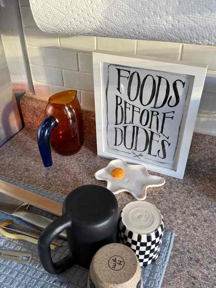 Things ✨
#moderneclectic #details #kitchenutensils 