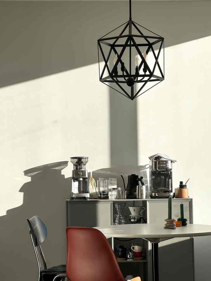 The sunlight makes my home fancier ✨✨

#homecafe #diningtable #homebarista #Homecafeinterior #steelcabinet #coffeemachine #coffeetable 