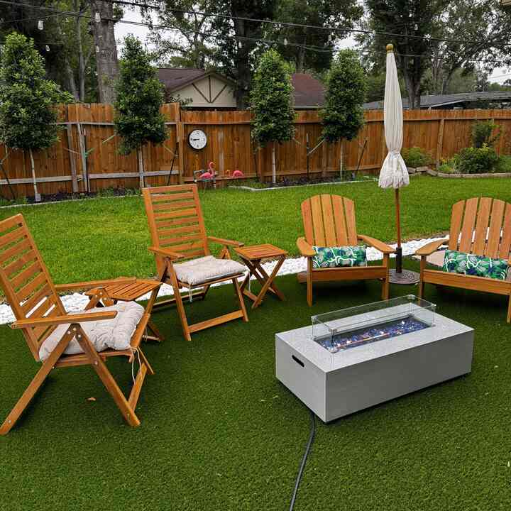 Landscaping is something I’ve never been great at but IKEA helped make this exterior decor fun and inviting!
#outdoor #ikea