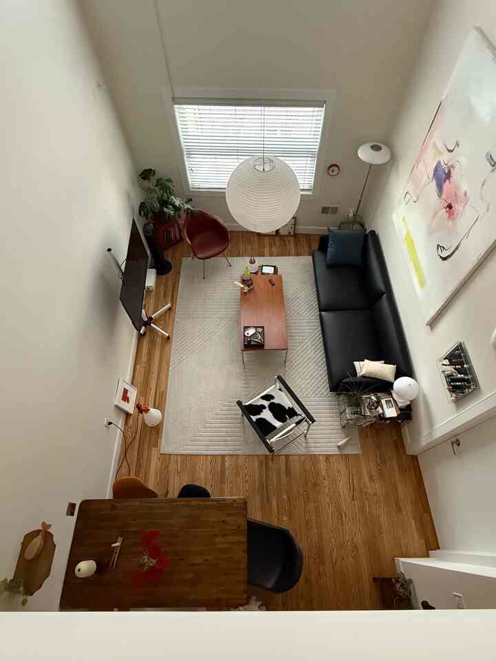 Zoomed out shot of my living room!

#livingroom #livingroominterior #homeinspo #interiorstyling #loft #duplex #smallspaceliving #homedecor