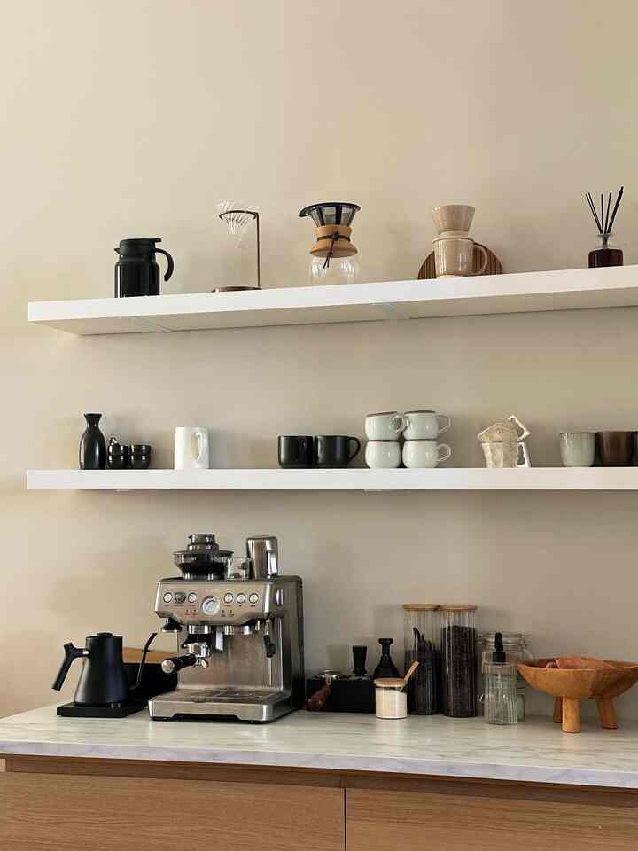 Serving espresso and elegance all in one corner 🖤☕️
#CoffeeStation #MoodyInteriors #BlackAndWood #MinimalVibes #InteriorInspo #CoffeeBarGoals #ModernHome