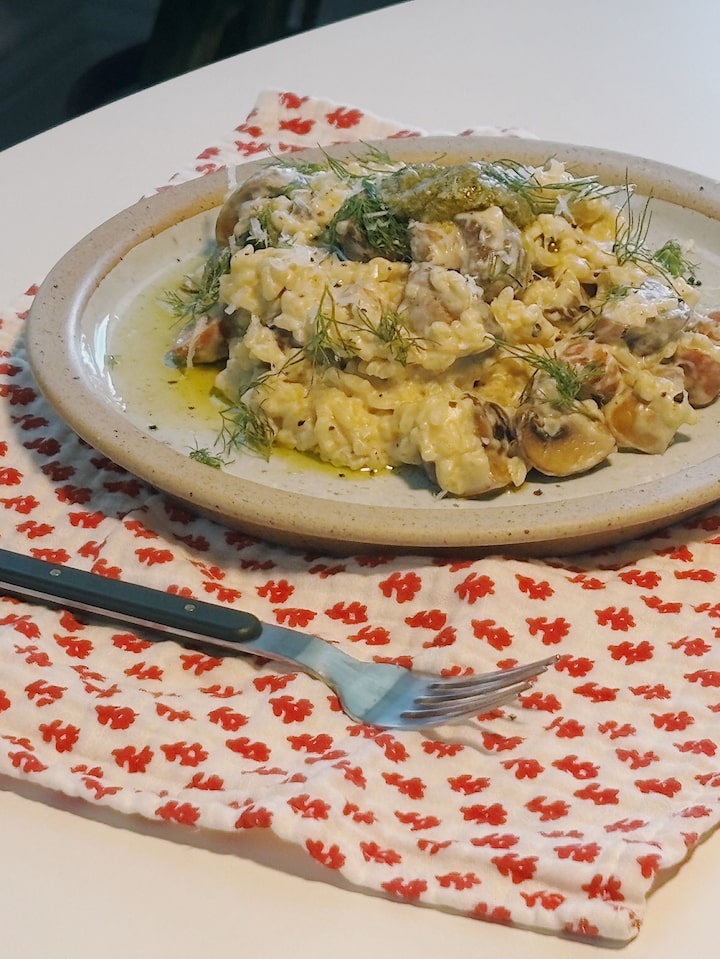 short form carousel card thumbnail