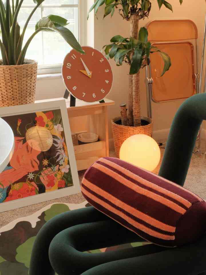 Check out these adorable pillows sent to me by Verloop 🤗☀️

#verloop #playfulpillows #pillowcover #pillowrecommendations 