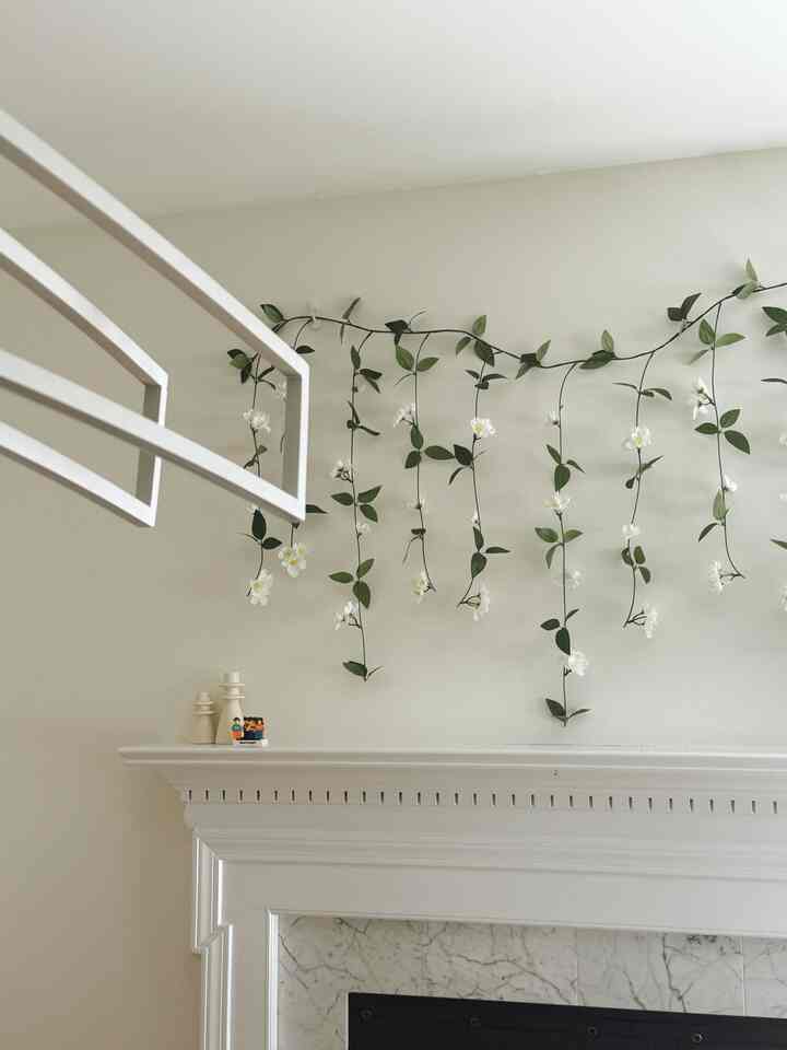 Summer mantel refresh! ☀️🌿 This year, we’ve added something extra special — our family in LEGO miniatures!
#summerdecor #lego #miniatures #candleholder 