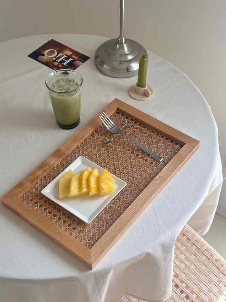 Matcha latte, which is hot these days 😝

#sunday #rattan #brunch #homecafe #homedecor #tablesetting 