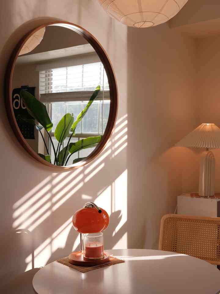 Birds of paradise!

Easy to take care of ✅
Grows tall ✅
Big, vibrant green leaves ✅

What more could you ask for 🤗

#plantdecor #birdsofparadise #ikeaplant