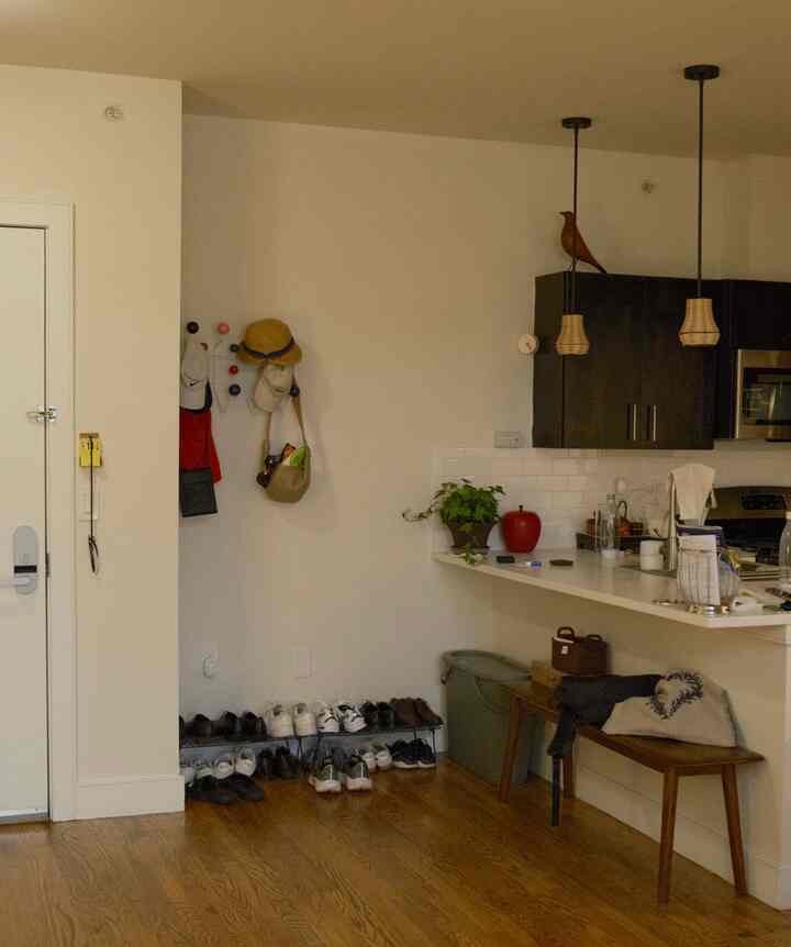 Shoes lined up like days, bags and errands waiting by the door.

#entranceinterior #entrance #entryway #hangitall #bench #walldecoration #wallrack #wallhooks #shoestorage 