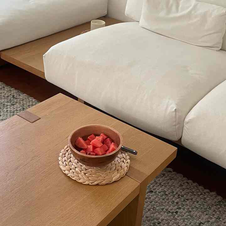 A simple wooden bowl that’s filled with summer vibes makes the table feel like summer☀️

#SummerRefresh #SunmerVibes #SummerReady