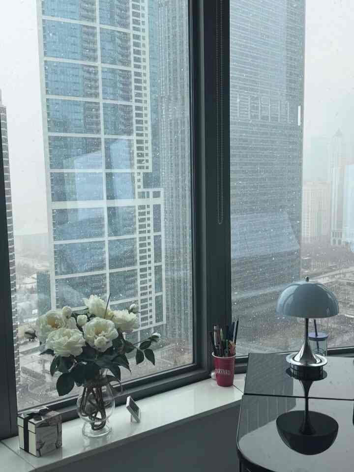 My favorite corner in the piano room..🖤

#piano #yamahapiano #grandpiano #louispoulsen #lamp #flower #flowerarrangement #livingroom #Viewourhouse 