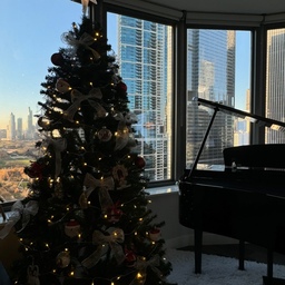 Anyone else can’t wait to put up the tree? 🎄♥️
#christmasgift #christmasparty #christmastree #grandpiano #piano #pianoroom #livingroom #yamaha #imac #keyboard #music #musicroom 