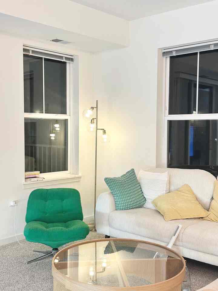 Replacement my favorit green chair 💚
Make a cozy and pop mood 💚💛🤍

#summerdeco #homecafe #summerhomedecor #ikea #이케아 #ikeachair