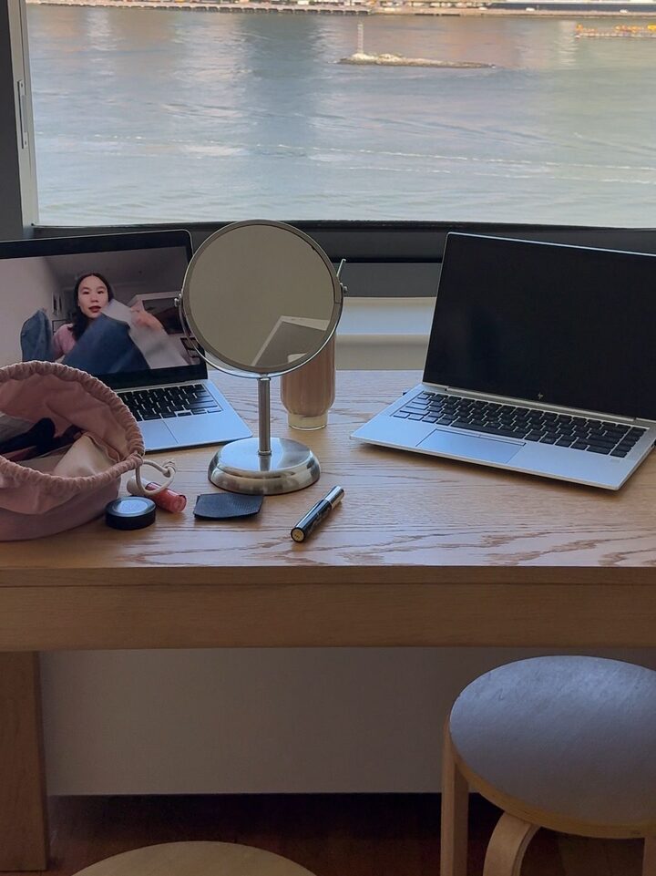 short form carousel card thumbnail