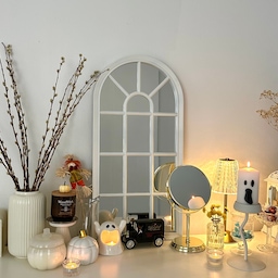 If you’re not sure what Season you like best, you should count the number of decor items you have for the Season. 🎃👻
The entryway table is a perfect place for displaying Seasonal decor items since there’s low risk of knocking something down compared to the kitchen, the dining table, or the home office. 🧡
#entrywaydecor #falldecor #frenchmodern #seasonaldecor 