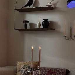 An elegant diffuser I got from the Ohouse Store 🤍🤍
#homeaccents #homeaccesories #budget #hometip #homedecor #shelfstyling #diffuser #vase #lamp #lighting #moodlighting #cushion #decoration #shellfie #shelfdecor #ohousestore 

