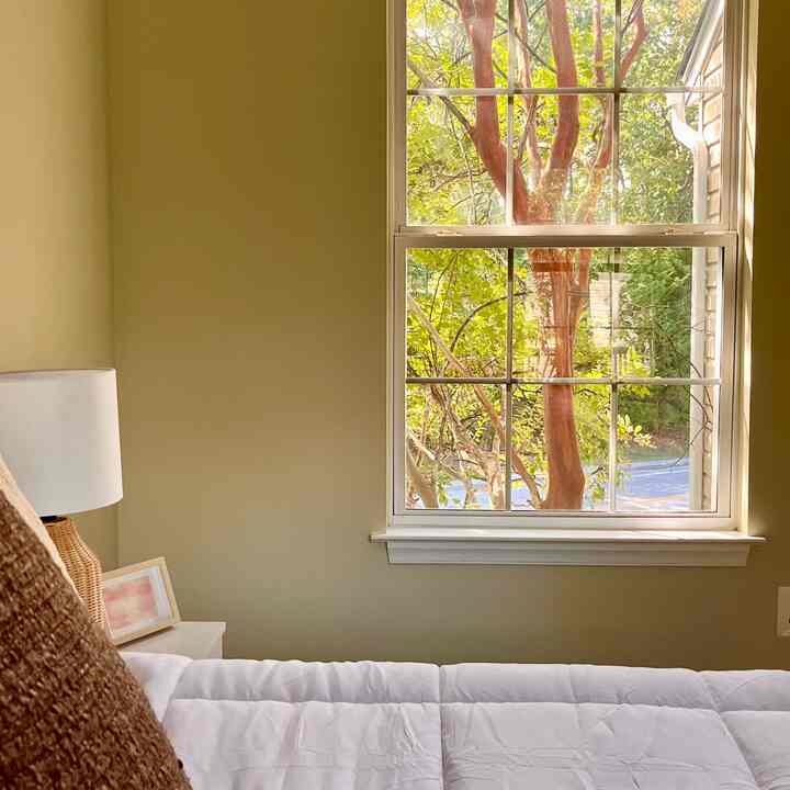 One day in September

 #minimalist #minimalinterior #bedroomidea #coziness 